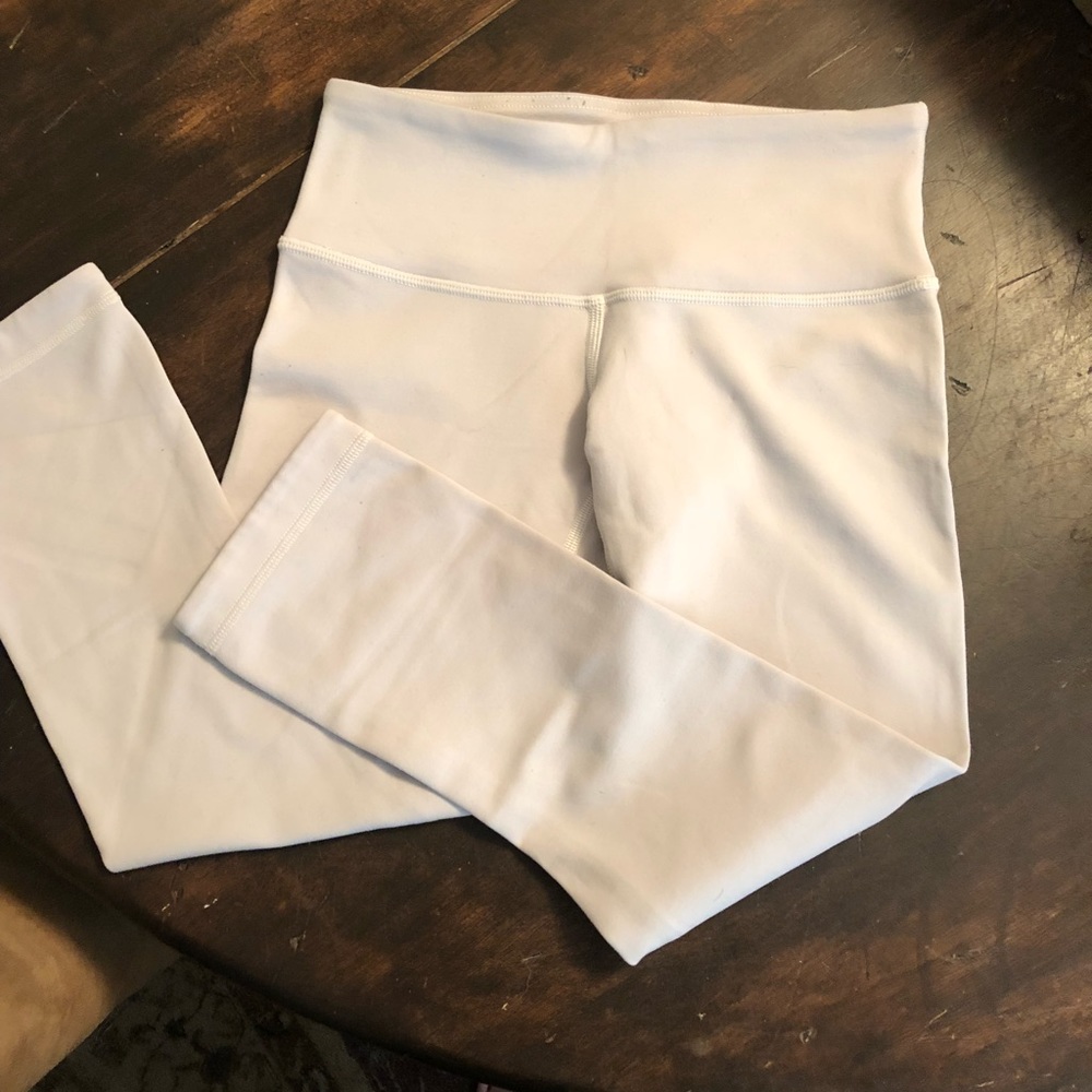 White cropped lulus! WILL SHIP OUT TODAY